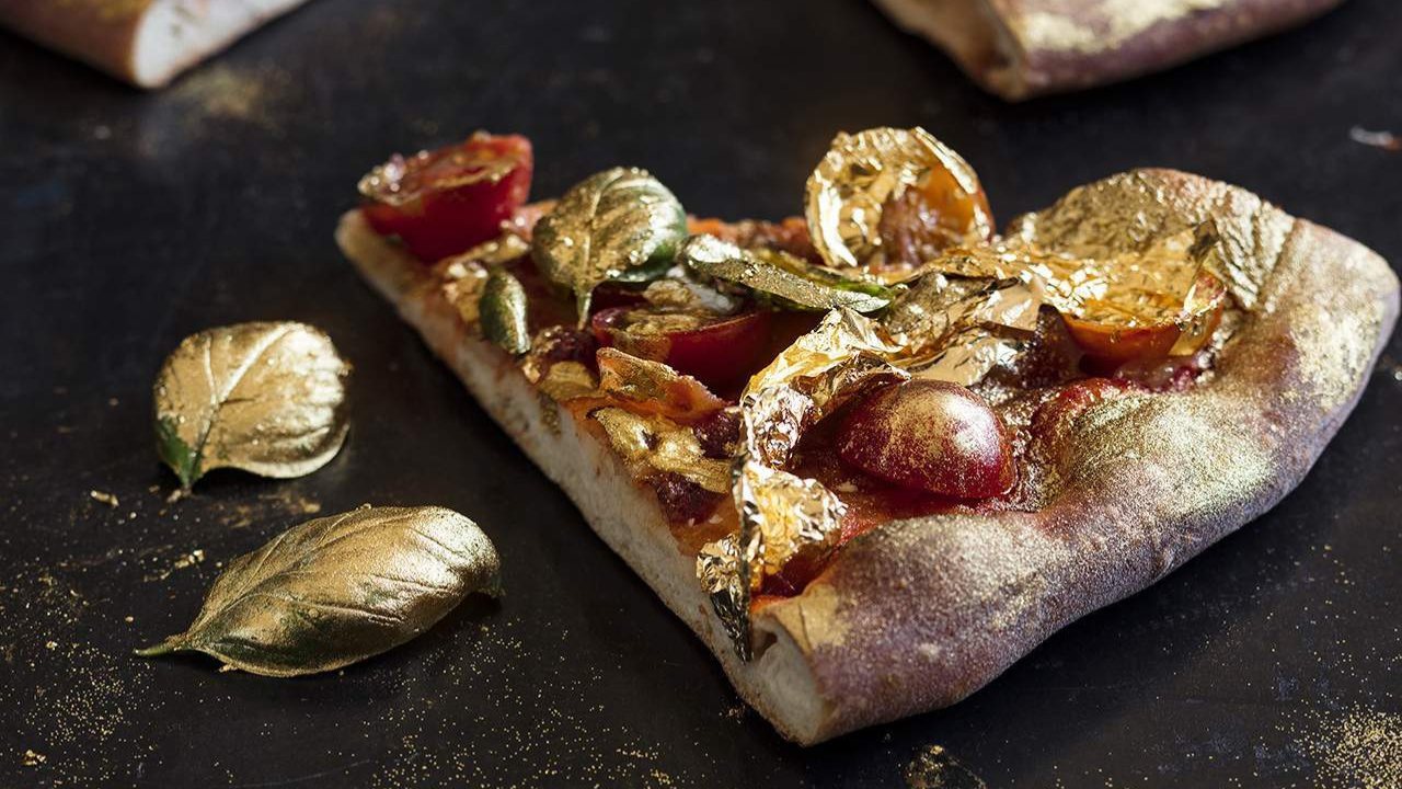 9. 24K pizza