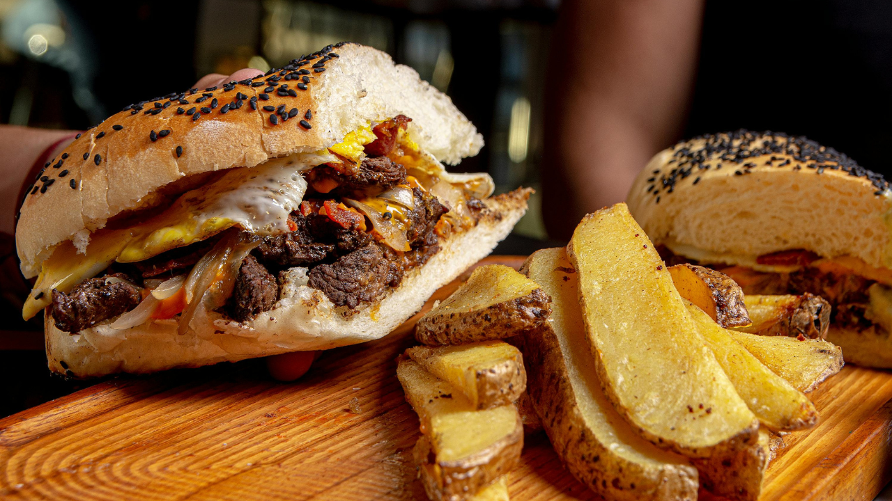 5. Ina Garten — Bourbon Steak Burger & In-N-Out Burger