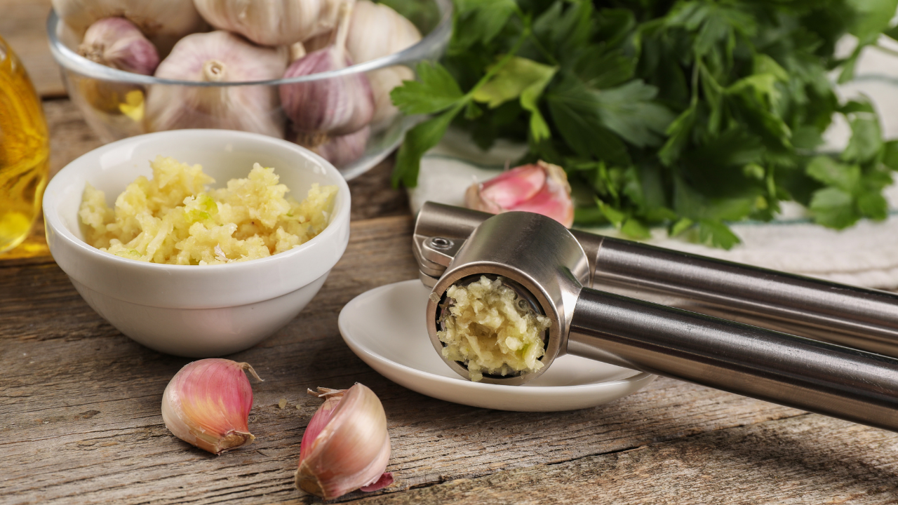 1. Add Salt When Mincing Garlic