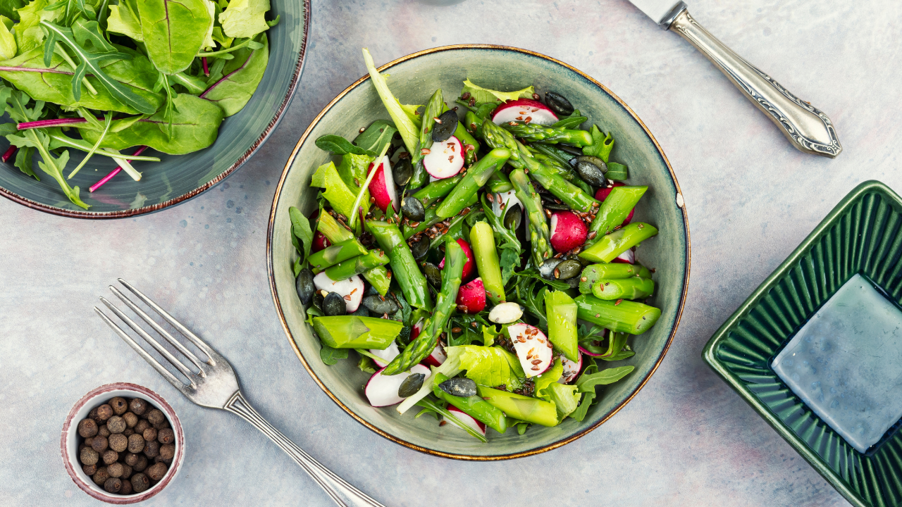 10. Raw Salad Greens