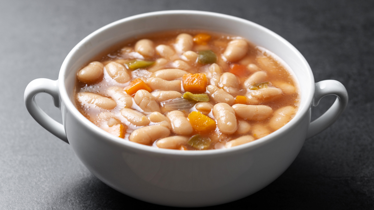 1. Tuscan cannellini bean soup