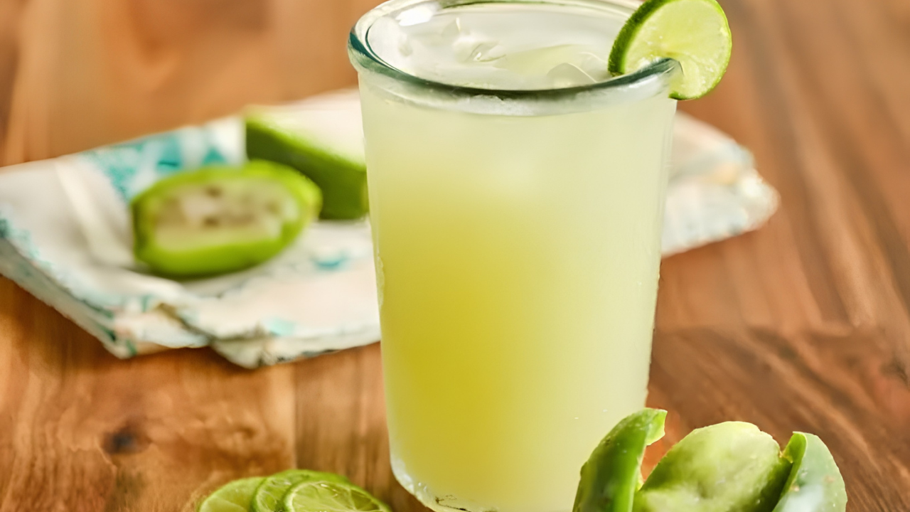 15. Agua de limón