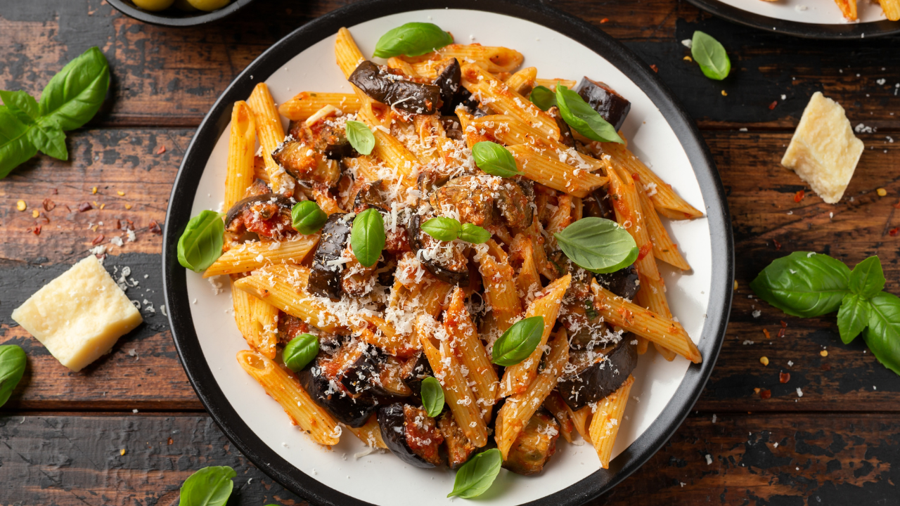 15. Pasta alla Norma