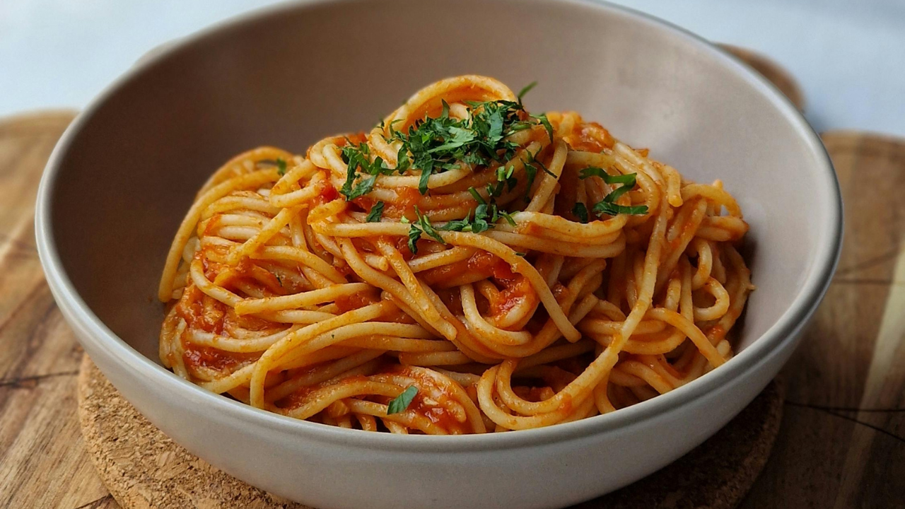 21. Pasta pomodoro