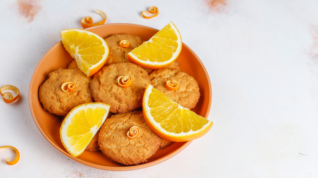 9. Strawberry Lemonade Cookies With Fruit Flavor
