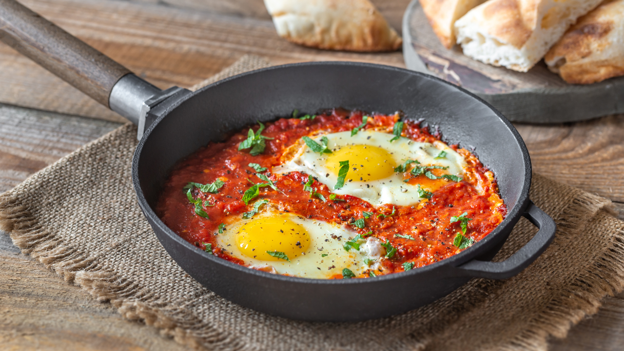 25. Shakshouka