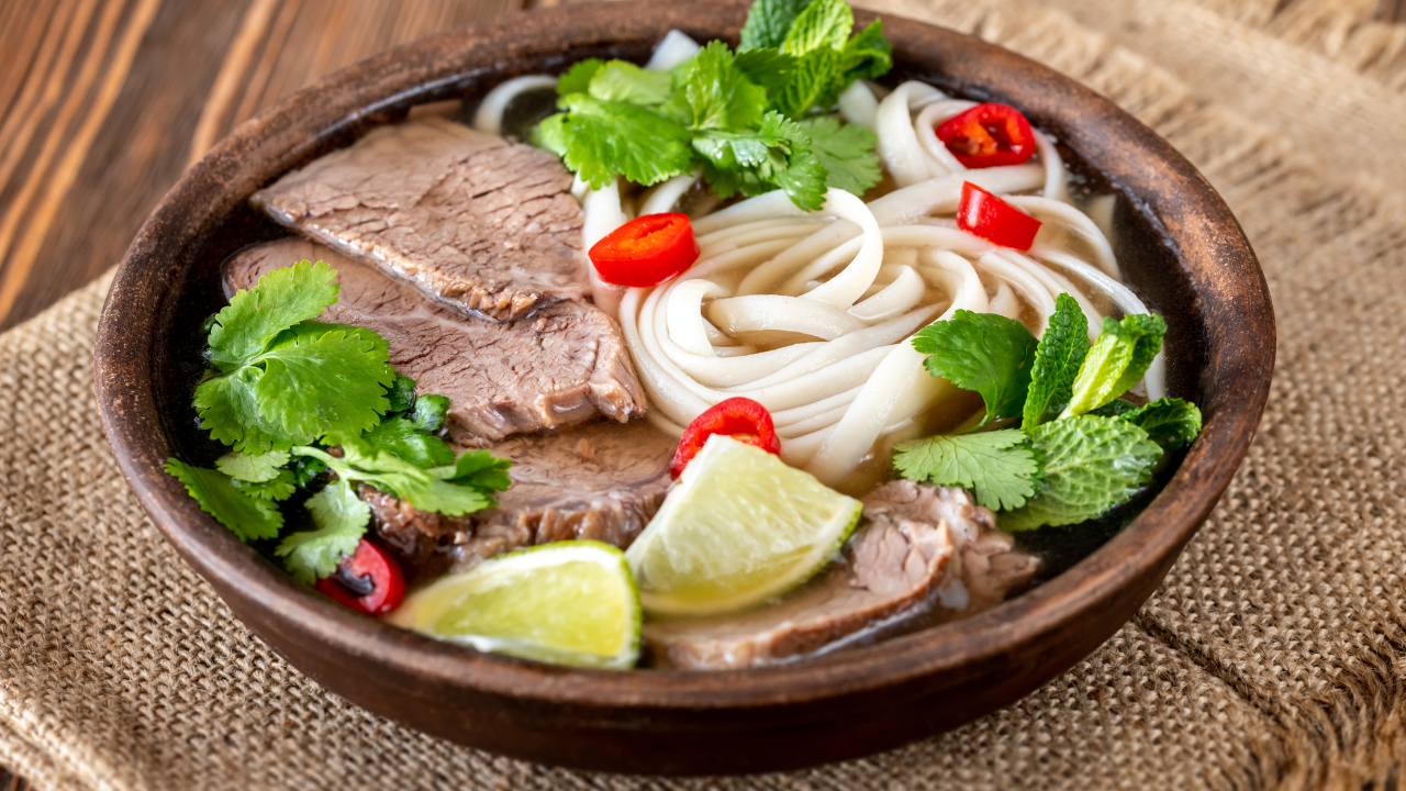 18. Pho