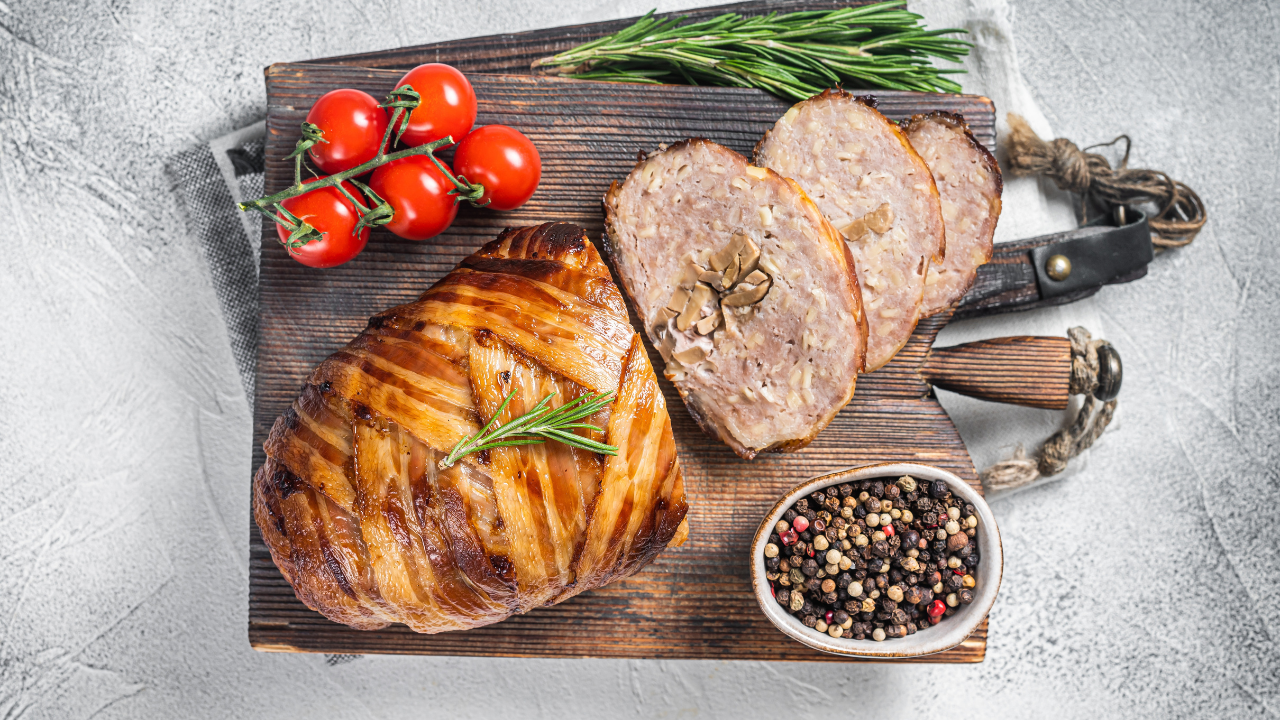 6. Bacon-Topped Meat Loaf